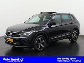 Volkswagen Tiguan 1.4 TSI eHybrid Active | Trekhaak | Head Up | Panoramadak | Zondag Open!