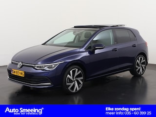 Volkswagen Golf 1.5 TSI Active | Schuifdak | Camera | Zondag Open!