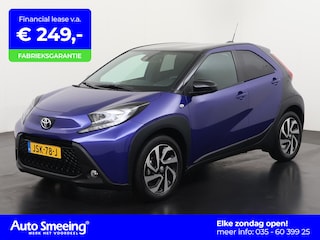 Toyota Aygo 1.0 VVT-i MT Play Two-Tone | Stoelverwarming | Camera | Adaptief Cruise | Zondag Open!