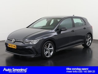 Volkswagen Golf 1.5 eTSI R-Line DSG | Camera | Stuurverwarming | Zondag Open!