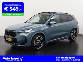 BMW iX1 xDrive30 Launch Edition 67 kWh | Panoramadak | Trekhaak | Leder | Head Up | 22kw lader | Zondag Open!