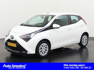Toyota Aygo 1.0 VVT-i x-play Automaat | Zondag Open!
