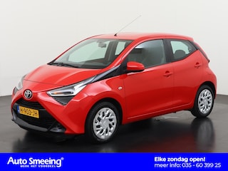 Toyota Aygo 1.0 VVT-i x-play Automaat | Camera | Apple/Android Carplay | Zondag Open!