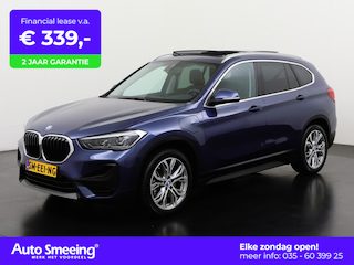 BMW X1 xDrive25e | Panoramadak | Sport stoelen | Camera | 18" | Zondag Open!