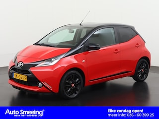 Toyota Aygo 1.0 VVT-i x-cite Bi-Tone | Navigatie | Camera | Zondag Open!