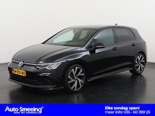 Volkswagen Golf 1.5 eTSI R-Line DSG | Camera | Stuurverwarming | Zondag Open!