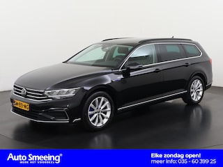 Volkswagen Passat Variant 1.4 TSI PHEV GTE | Trekhaak | Camera | Zondag Open!