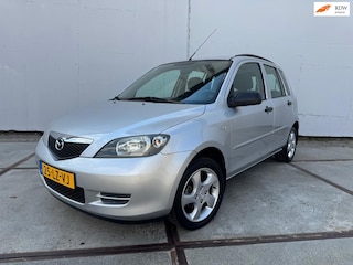 Mazda 2 1.4 Exclusive Airco - isofix - Lm velgen - NAP - 2e eigenaar - hoge instap