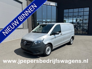 Mercedes-Benz Vito 114 CDI Camera / Navigatie / Parkeersensoren / Cruise control / Airco / 270 Graden achterdeuren