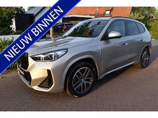 BMW X1 xDrive30e M-SPORT, PANO TREKHAAK