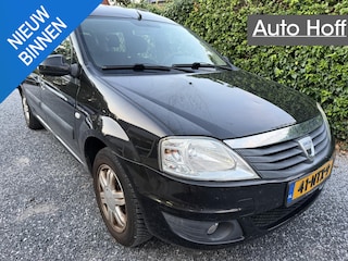 Dacia Logan 1.6 Blackline | Airco | Elekt. Ramen | LMV | Trekhaak | APK tot 20-11-2026!