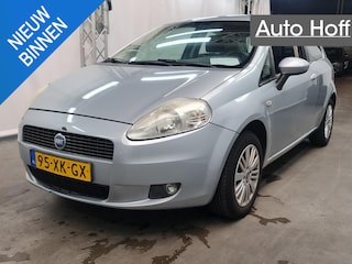 Fiat Punto Grande 1.4 Dynamic | Airco | Cruise Control | LMV | Elekt. Ramen | Trekhaak | APK tot 15-04-2027!