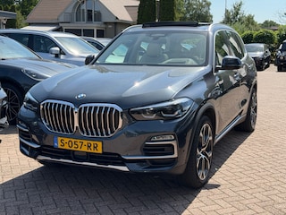 BMW X5 xDrive45e High Executive / Panoramadak / 360Camera / Head-up / Leder / 21'' / Luchtvering / Keyless / Stoelverwarming / Dodehoek / DAB / ACC