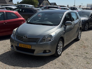 Toyota Corolla Verso 1.8 VVT-i Business 1e Eig Automaat Pano Cruise Camera Clima Nieuwe Banden en Apk