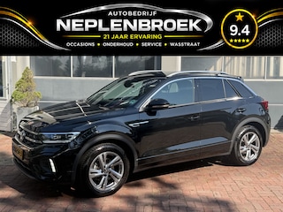Volkswagen T-Roc 1.5 TSI R-Line Edition | IQ Light | Trekhaak | Camera | ACC | Ergo-active 2025 km 20.000 Nap