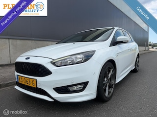 Ford Focus Wagon 1.0 ST-Line