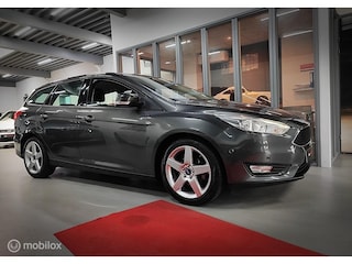 Ford Focus Wagon 1.0 turbo PDC NIEUWE DISTRIBUTIERIEM CLIMA WINTERBANDEN