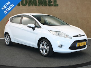 Ford Fiesta 1.25 Titanium - ORIGINEEL NEDERLANDSE AUTO - LEDEREN STUURWIEL EN VERSNELLINGSPOOK - LICHTMETALEN VELGEN 15" - MISTLAMPEN VOOR - CENTRALE DEURVERGRENDELING MET AFSTANDSBEDIENING - BUITENSPIEGELS ELEKTRISCH VERSTEL- EN VERWARMBAAR