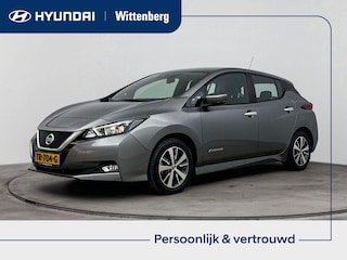 Nissan Leaf ACENTA 40 kWh | NAVI | CLIMA | CAMERA | CRUISE ADAPT. | AUX | APPLE CAR PLAY & ANDROID AUTO | 16" LICHTMETALEN VELGEN | LAGE KMSTAND |