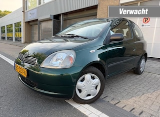 Toyota Yaris 1.3-16V VVT-i Sol AUTOMAAT AIRCO NIEUWE STAAT NAP APK