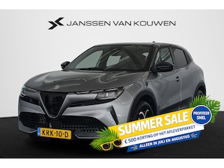 Alfa Romeo Junior 1.2 Turbo Hybrid Ibrida Speciale Stoelverwarming Keyless Achteruitrijcamera Massage