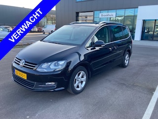 Volkswagen Sharan 2.0 TSI Highline 7p Trekhaak 200PK Pano Cruise Control