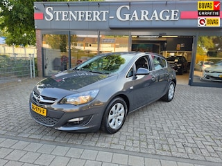 Opel Astra 1.4 Turbo Edition