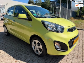 Kia Picanto 1.0 CVVT BusinessLine 81.620 km, nwe apk, grote beurt incl 4 nwe banden, airco, elec pakket, nette auto " rijklaar "