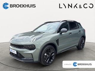 Lynk & Co 01 1.5 More | 360 Camera | Panoramadak | Stuur-en stoelverwarming | Premium audio |