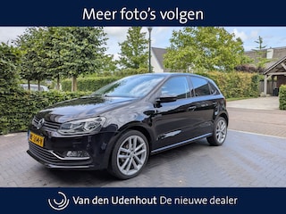 Volkswagen Polo 1.2 TSI 90pk Highline / Navigatie / Stoelverwarming / Camera