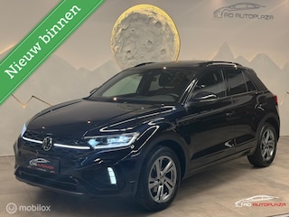 Volkswagen T-Roc 1.5 TSI 3x R-Line Panorama/Keyless/Black Style