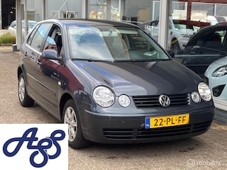 Volkswagen Polo 1.4-16V 5DRS APK 25-6-27 bj 04 KM 211822 NAP