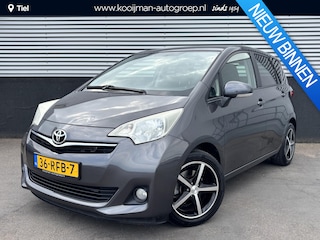 Toyota Verso-S 1.3 VVT-i Aspiration Panoramadak / LM velgen / Trekhaak / Climate control