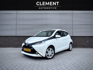 Toyota Aygo 1.0 VVT-i x-cite AIRCO|CRUISE|NAVI|BLUETOOTH|CAMERA
