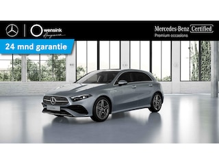 Mercedes-Benz A-klasse 180 Star Edition AMG Line | Panoramadak | Trekhaak | Chrome pakket |