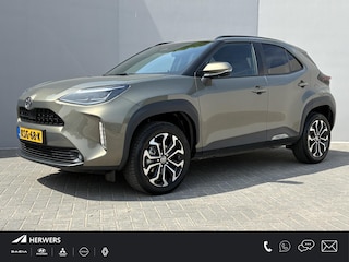 Toyota Yaris Cross 1.5 Hybrid 115 Dynamic / Dealer onderhouden / 10 jaar garantie mogelijk / Comfort Pack / Navigatie d.m.v. Apple Carplay/Android  Auto / Stuur-, stoel- en voorruitverwarming / Climate Control / 17" LM wielen /