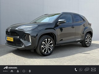 Toyota Yaris Cross 1.5 Hybrid 115 Dynamic / Dealer onderhouden / 10 jaar garantie mogelijk / Comfort Pack / Navigatie d.m.v. Apple Carplay/Android  Auto / Stuur-, stoel- en voorruitverwarming / Climate Control / 17" LM wielen /