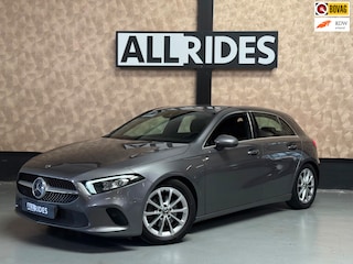 Mercedes-Benz A-klasse 200 Advantage | Camera | Carplay | Sfeerverlichting | Parkeersensoren | NAP
