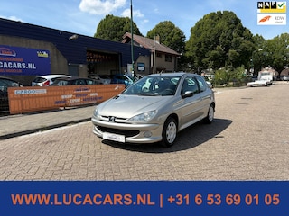 Peugeot 206 1.4 Forever 2X SLEUTEL + BOEKJES!