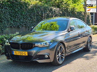 BMW 3-serie GT GT M Sport OPTIES Panorama CarPlay Adaptieve Cruise Elek. Trekhaak Camera 2e Eigenaar 320i High Executive