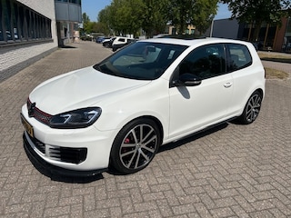 Volkswagen Golf 2.0 GTI 211PK SCHUIFDAK CRUISE LED.
