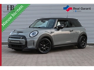 Mini Mini Cooper S 33 kWh/LED koplamp/Navigatie/SOH 97%