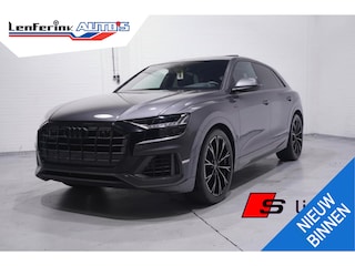 Audi Q8 55 TFSI e quattro Pro Line Advanced panoramadak Matrix-verlichting grootlicht-assist memory op bestuurdersstoel  Digi-cockpit Tour-pack PDC v+a 22"-lmv electr.trekhaak camera B&O soundsystem DAB-ontvangst  Private-glas