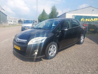 Toyota Auris 1.8 Full Hybrid Aspiration