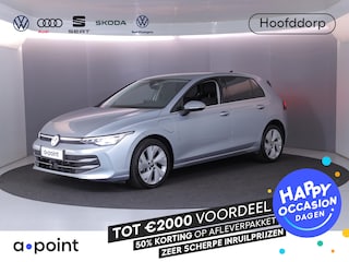 Volkswagen Golf 1.5 eHybrid Style Edition 204 pk Automaat (DSG) | Navigatie via App | Parkeersensoren (Park assist) | Achteruitrijcamera | Adaptieve cruise control | Autom. airco (3 zones) |