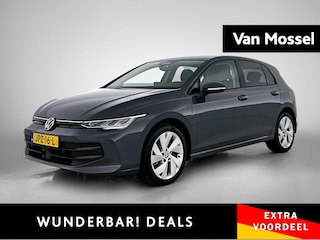 Volkswagen Golf 1.5 eTSI Life Edition 204 PK | Automaat | Navigatie | Stoelverwarming | Stuurverwarming | Adaptive Cruise Control | Lane Assist | Achteruitrijcamera |