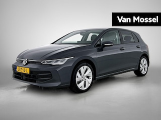 Volkswagen Golf 1.5 eTSI Life Edition 204 PK | Automaat | Navigatie | Stoelverwarming | Stuurverwarming | Adaptive Cruise Control | Lane Assist | Achteruitrijcamera |