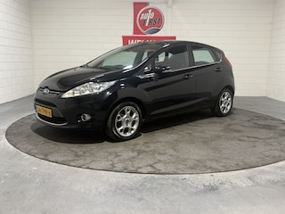 Ford Fiesta 1.25 Titanium, Clima, Cruise, Parkeersensoren, 15 inch lichtmetaal, Isofix, Prijs inclusief Apk, beurt en 3 maanden garantie
