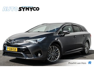 Toyota Avensis Touring Sports 1.8 VVT-i Business Plus | Panoramadak | Camera | Cruise Control | Climate Control