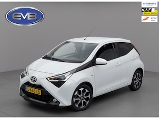 Toyota Aygo 1.0 VVT-i x-joy, achteruitrijcamera,carplay,dab, climaat controle, 1 e eigenaar, NL auto met nationale auto pas